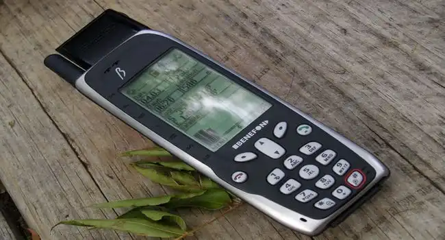 10 Phones That Were Ahead of Their Time