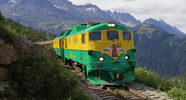 10 Most Dangerous Train Routes in The World