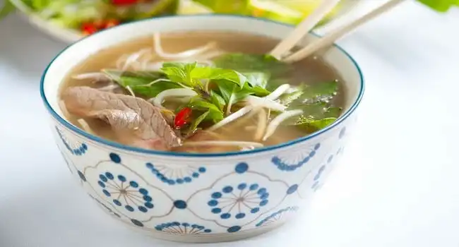 10 Best Dishes to Eat in Vietnam